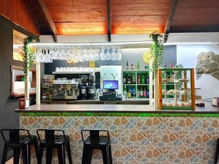 Local comercial en alquiler en Carranque - Haza Cuevas en Málaga