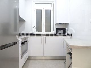 Piso en alquiler en Puerto Chico en Santander