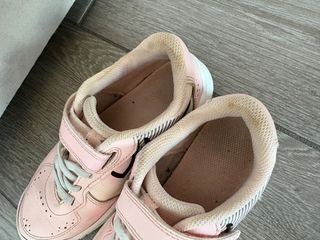 Scarpe ginnastica Decathlon rosa n. 32