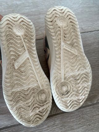 Scarpe ginnastica Decathlon rosa n. 32