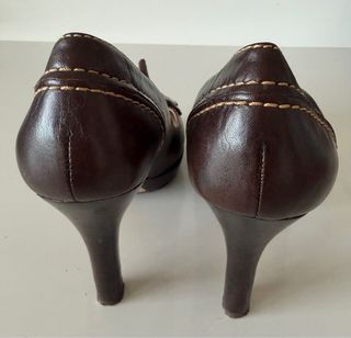 Zapatos tacón Massimo Dutti marrones