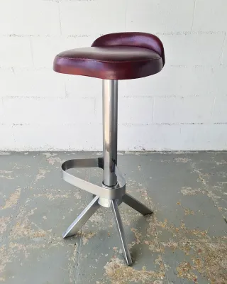 Taburete giratorio SPACE AGE.