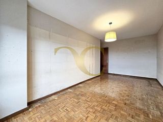 Piso en venta en Centro en Gijón