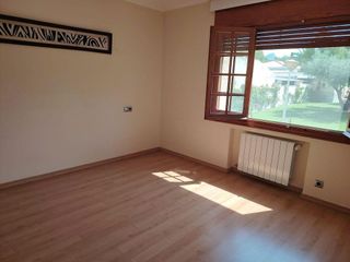 Chalet en venta en Petrer