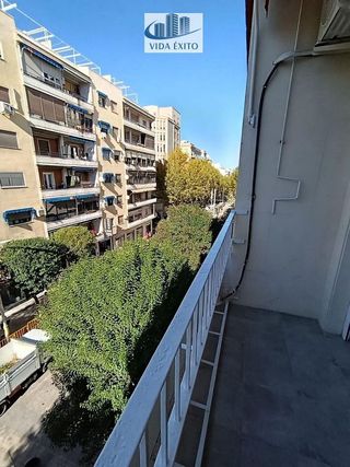 Piso en alquiler en Avda de Madrid - Pº de la Estación en Jaén