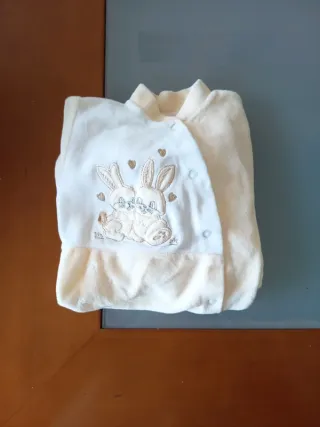 Pijama Recém-Nascido Coelhinhos