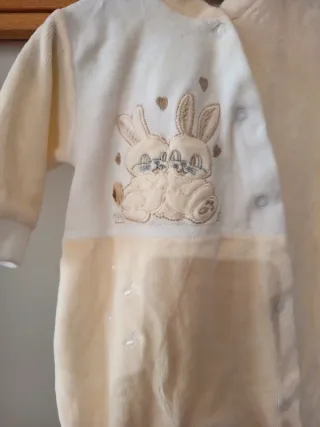 Pijama Recém-Nascido Coelhinhos