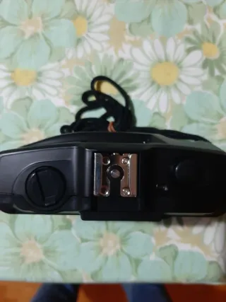 Macchina fotografica 35mm La Basilese