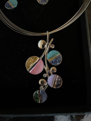 Conjunto collar y pendientes Aukos Designs