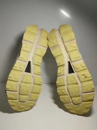 Zapatillas On Cloudvista Correr Blancas/Amarillas