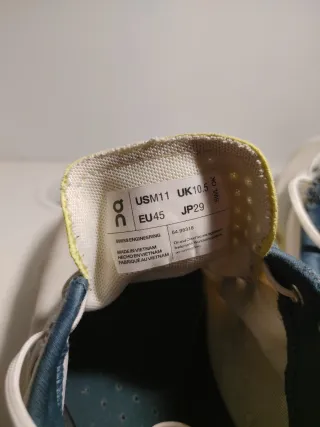 Zapatillas On Cloudvista Correr Blancas/Amarillas