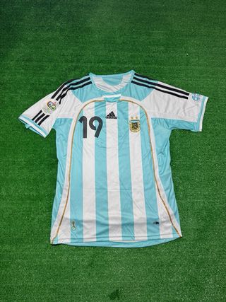 Camiseta Argentina Messi 19 Talla M 2006