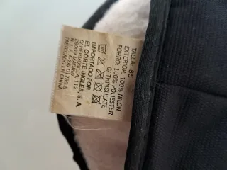 Guantes de hombre negros y rojos