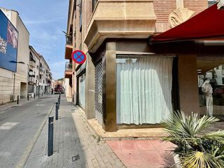Local comercial en venta en Avinguda Catalunya en Palamós