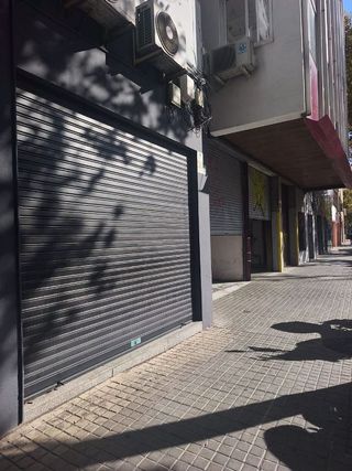 Local comercial en alquiler en Centre en Hospitalet de Llobregat, L´