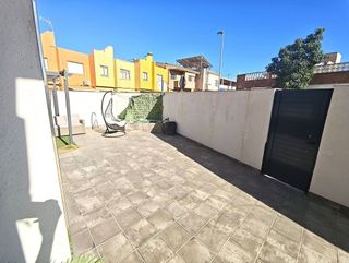 Casa adosada en venta en Barrio de Peral en Cartagena