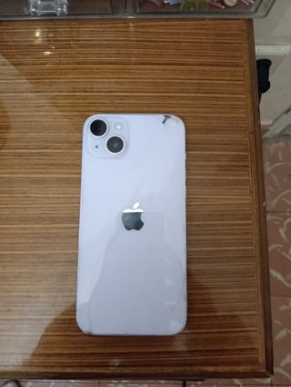 iPhone 14 Plus Lila. Salud de bateria 93