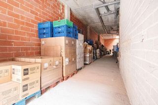 Local comercial en alquiler en Zona Avenida al Vedat en Torrent