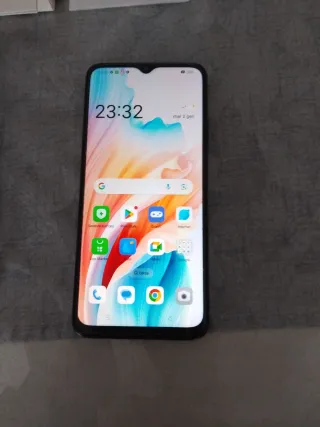 Oppo A18 Smartphone Nero