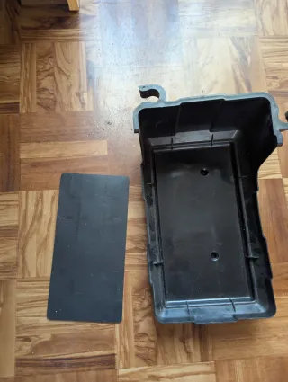 Alojamiento Batería Honda