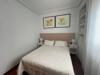 Piso en alquiler en Ciudad Jardín - Tagarete - El Zapillo en Almería