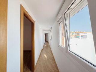 Piso en venta en San Luis en Almería
