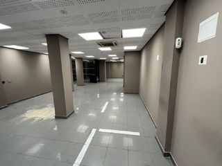 Local comercial en venta en Mariblanca - Villafontana en Móstoles