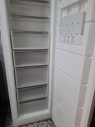 Congelador Vertical Siemens