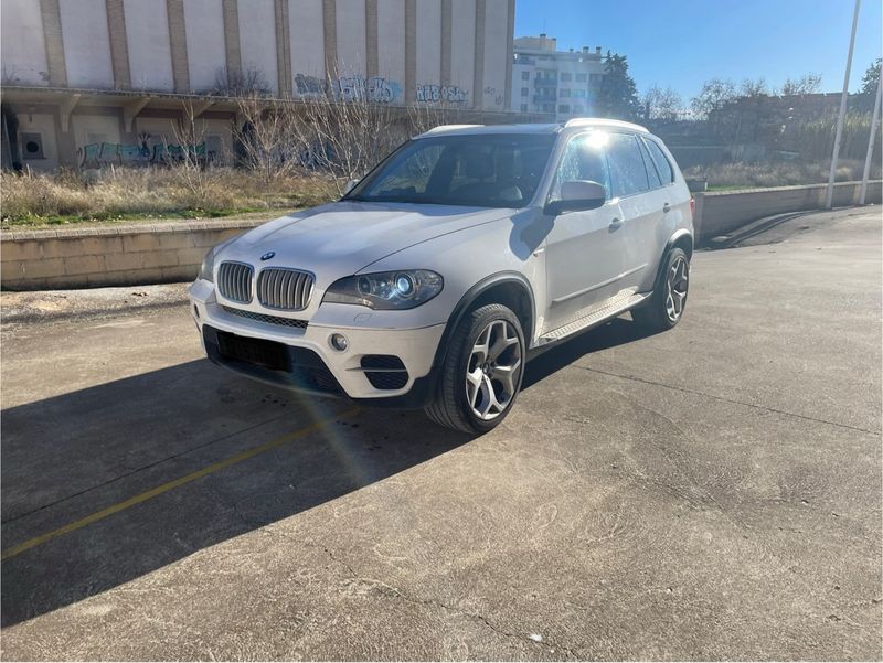 BMW X5 2013 - foto 1