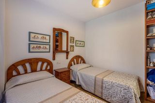 Piso en venta en Bola de Oro - Serrallo en Granada