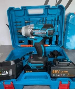 Avvitatore a impulsi con 2 batterie 88V 0022