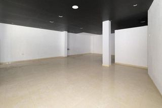 Local comercial en venta en Padul