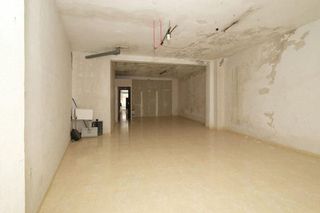 Local comercial en venta en Padul