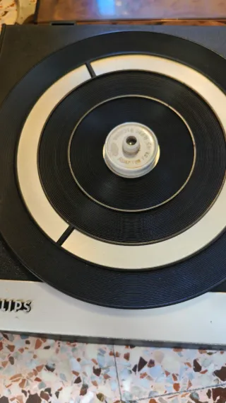 Giradischi vintage Philips 22 GA105/04Z