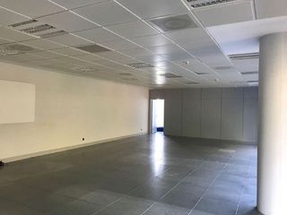 Oficina en alquiler en Montigalà -Sant Crist en Badalona