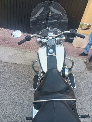 Harley Davidson Softail Deluxe