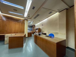 Local comercial en alquiler en Plaza de Toros - Santa Rita en Almería