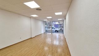 Local comercial en alquiler en El Pla de Sant Josep - L'Asil en Elche