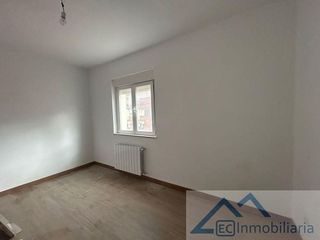 Piso en alquiler en Puerto Chico en Santander