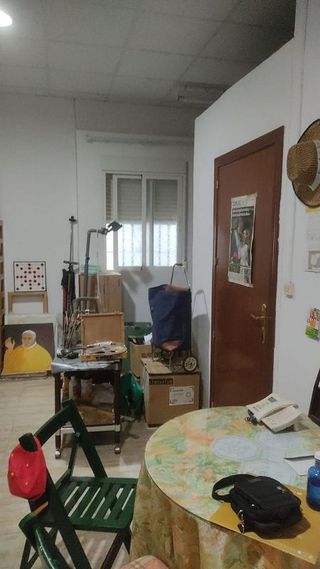 Local comercial en alquiler en Residencial Triana - Barrio Alto en Gabias (Las)