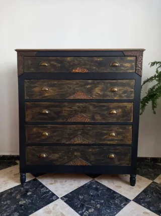 Mueble cajonera antigua madera negra y dorada