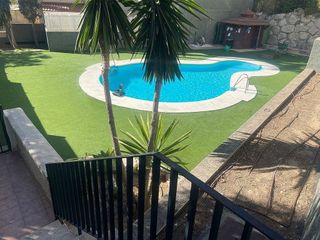 Piso en venta en Puerto de la Torre - Atabal en Málaga