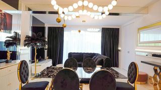 Piso en venta en Nueva Andalucía centro en Marbella