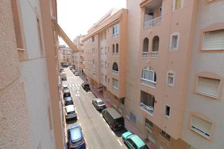 Piso en venta en  El Acequión - Los Naúfragos en Torrevieja