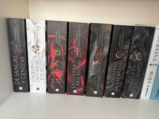 Libros De Sangre y Cenizas