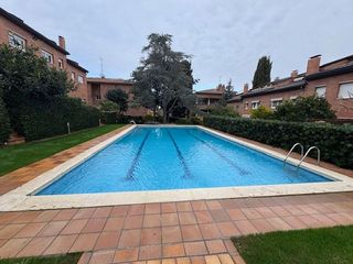 Casa adosada en alquiler en L'Eixample en Sant Cugat del Vallès
