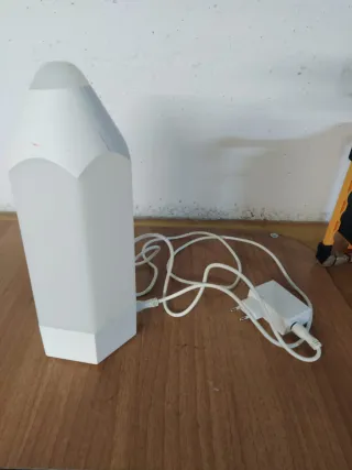 Lampada a forma di matita con luci LED