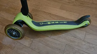 Patinete Globber de 3 ruedas plegable