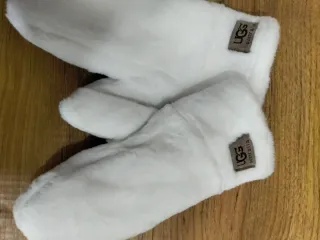 Manoplas UGG Blancas