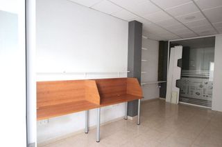Local comercial en alquiler en Las Flores - Huerta en Gabias (Las)